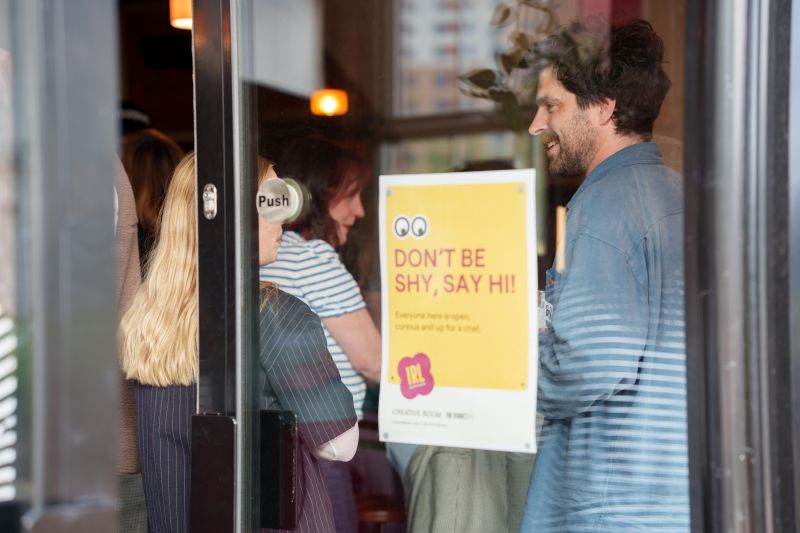 Mengapa studio sekarang menjadi mesin di balik boom kreatif